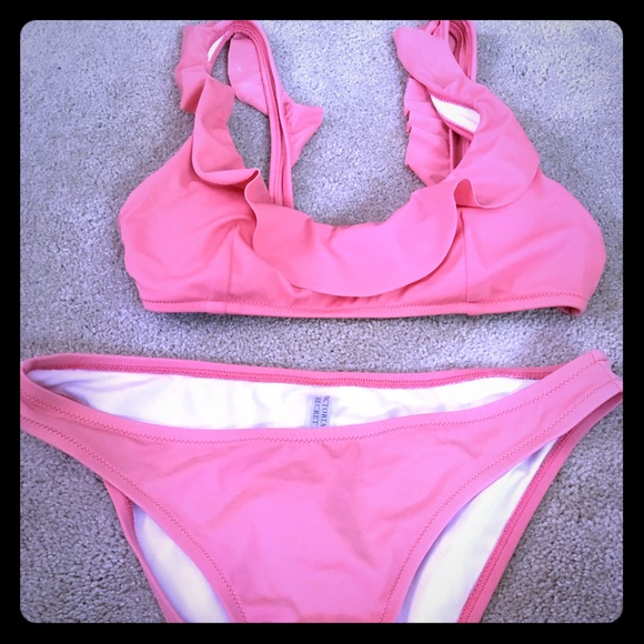 VS Bikini - Picture 1 of 4